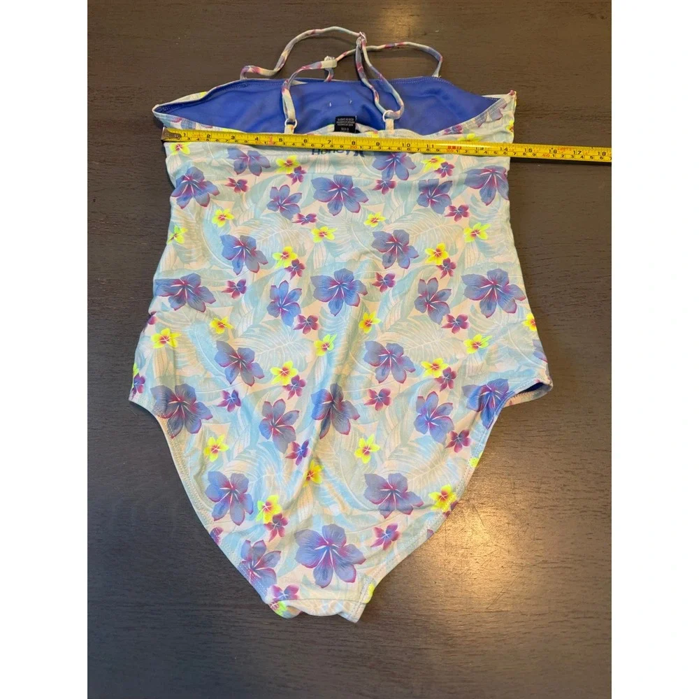 Hurley girls one